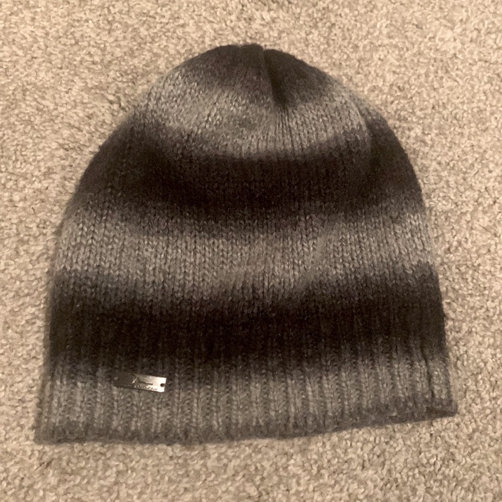 Marc Anthony beanie